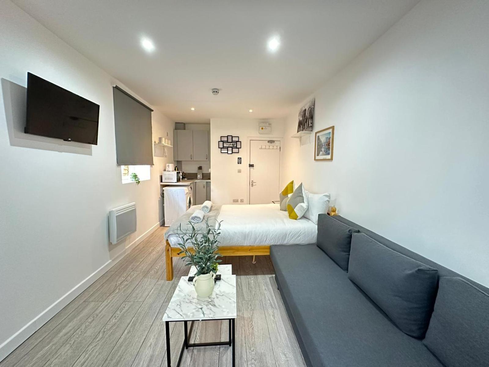 Affordable Studio In * Londra